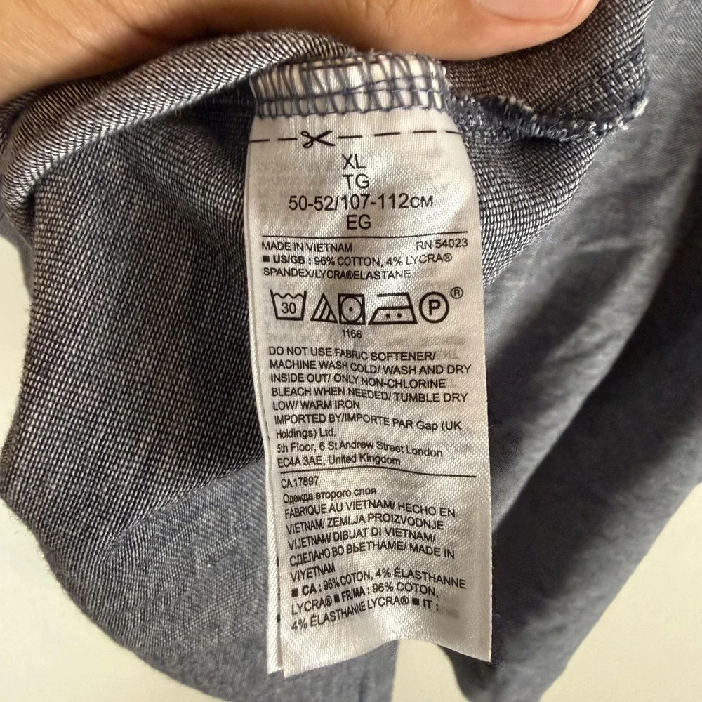 Banana Republic Polo Shirt Mens XL Gray Performance Knit Short Sleeve Stretch